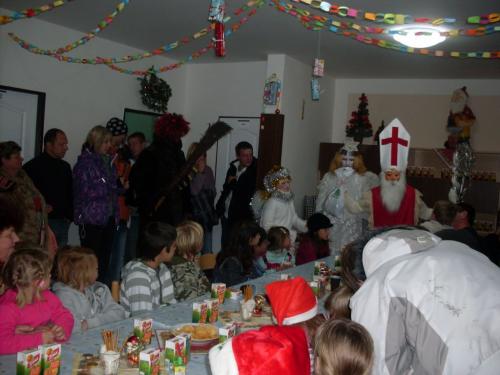 Rozsvícení vánočního stromečku+ČERT A MIKULÁŠ 2010